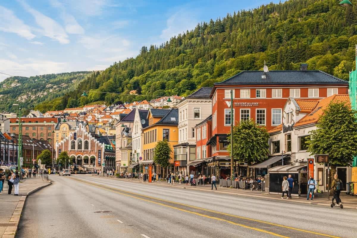 Dinbnb Apartments I 350M To Bryggen I Renovated 2023 I Quiet Top Apart Bergen Exterior photo