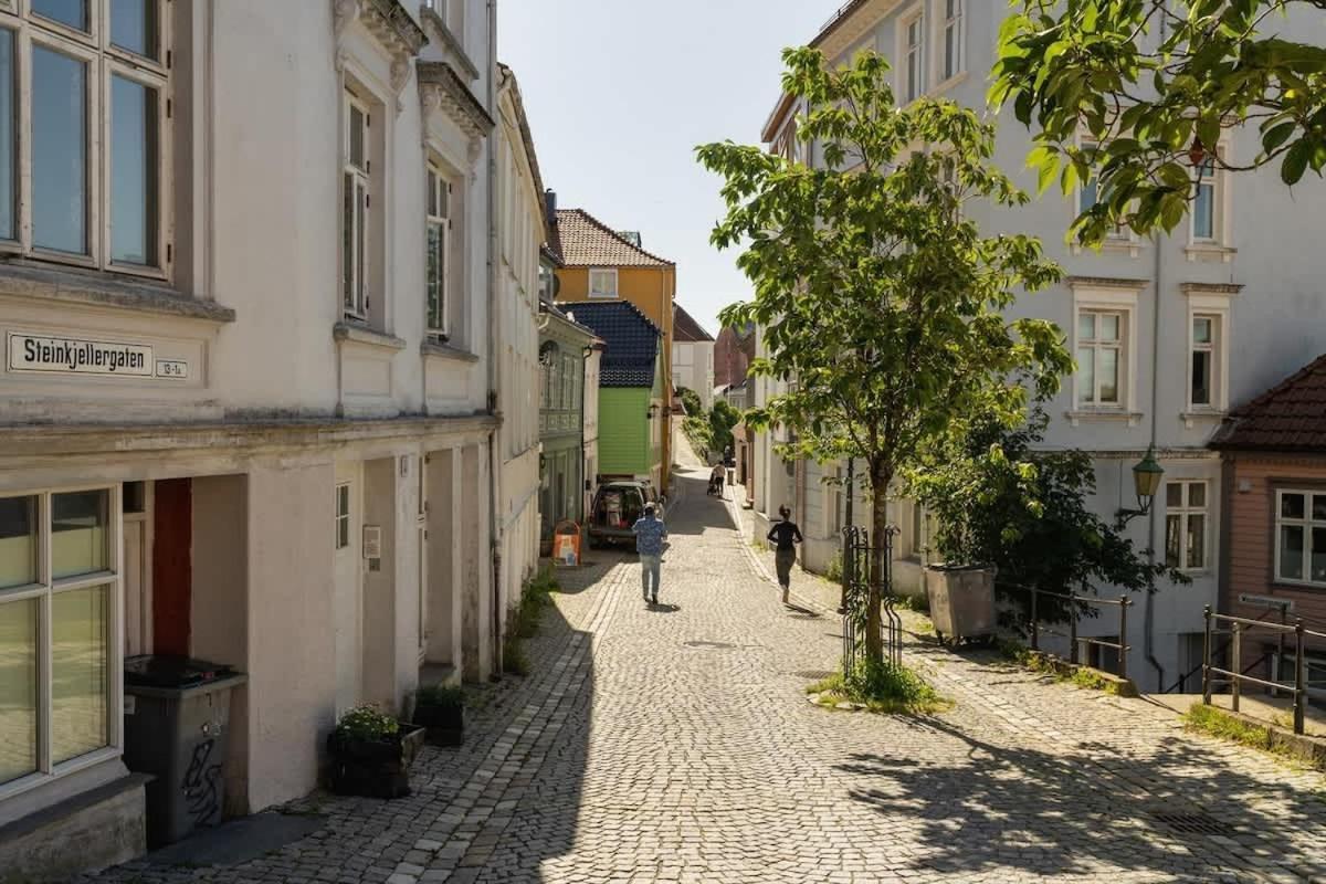 Dinbnb Apartments I 350M To Bryggen I Renovated 2023 I Quiet Top Apart Bergen Exterior photo